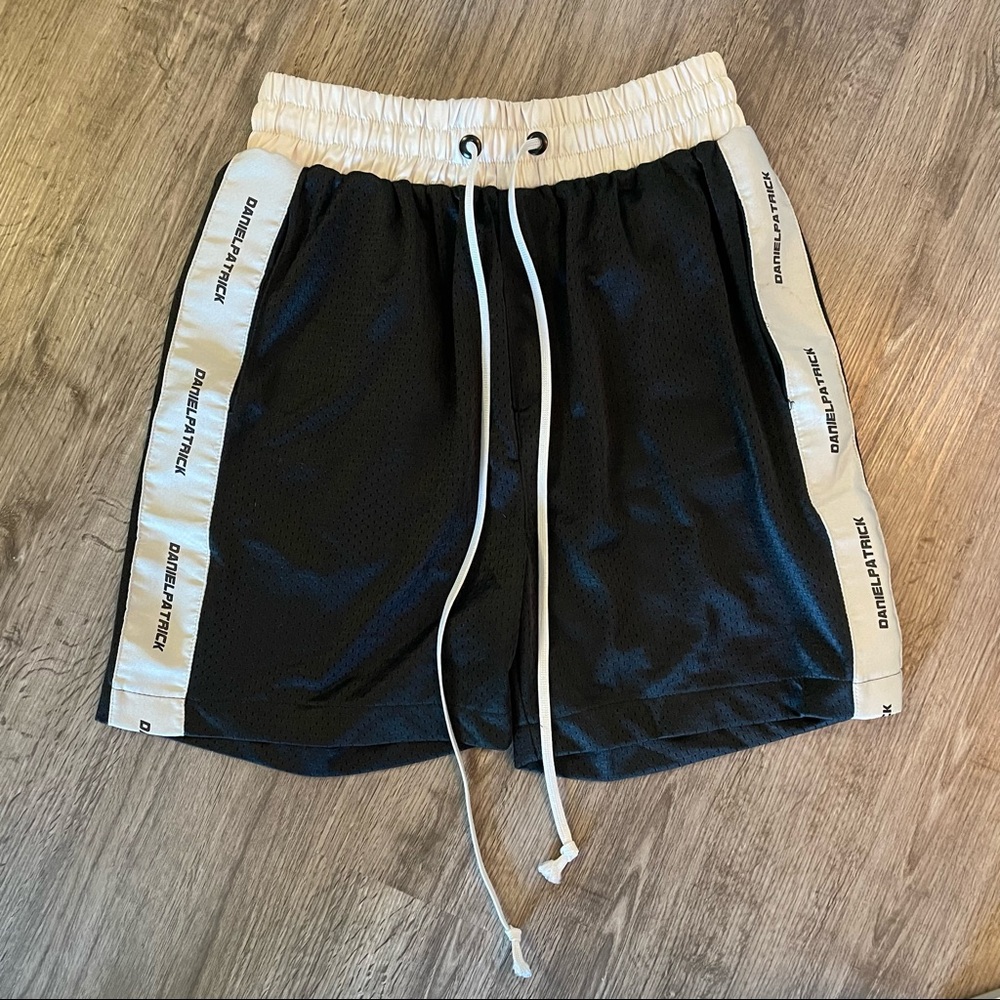 Daniel Patrick Mesh Gym Shorts Black and Ivory size medium
